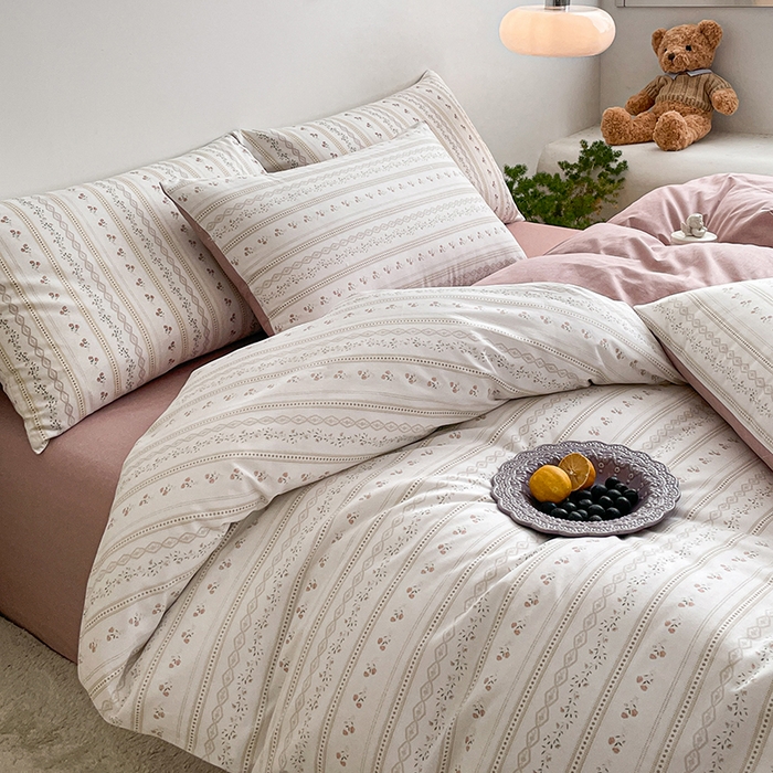 91家纺网 家纺一手货源 找家纺 麦伦家居 2025春夏新款全棉纯棉斜纹40s13372系列-田园碎花风 樱桃花