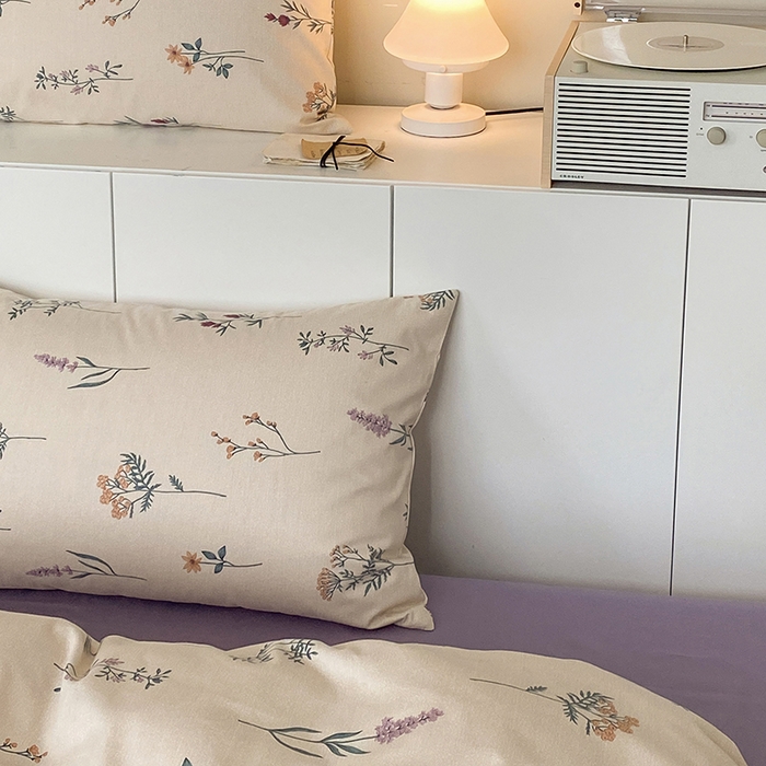 91家纺网 家纺一手货源 找家纺 麦伦家居 2025春夏新款全棉纯棉斜纹40s13372系列-田园碎花风 紫藤