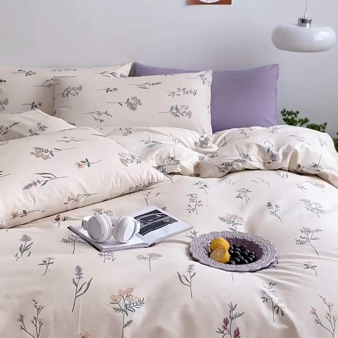 91家纺网 家纺一手货源 找家纺 麦伦家居 2025春夏新款全棉纯棉斜纹40s13372系列-田园碎花风 紫藤