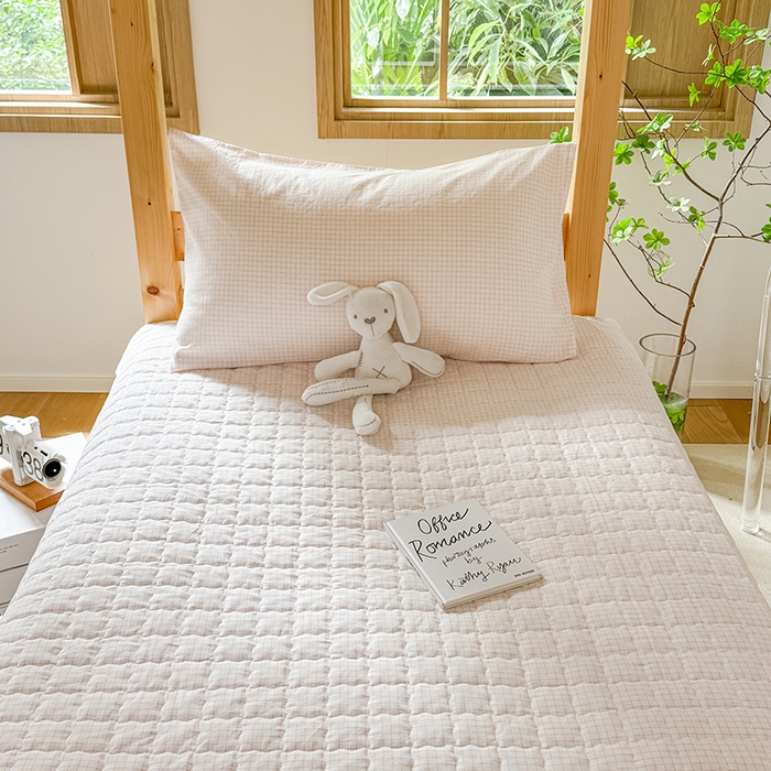 91家纺网 家纺一手货源 找家纺 （总）拾物记 2025新款全棉纯棉色织水洗棉床盖学生宿舍三件套上下铺三件套