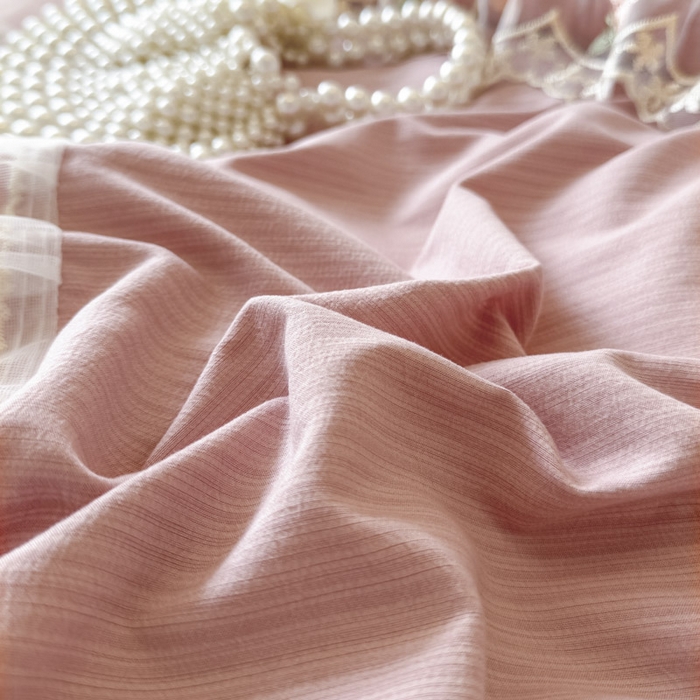 91家纺网 家纺一手货源 找家纺 恋尚 2025春夏新款香云纱床裙单床裙床裙单件-莫妮卡（控价130起） 莫妮卡-豆沙