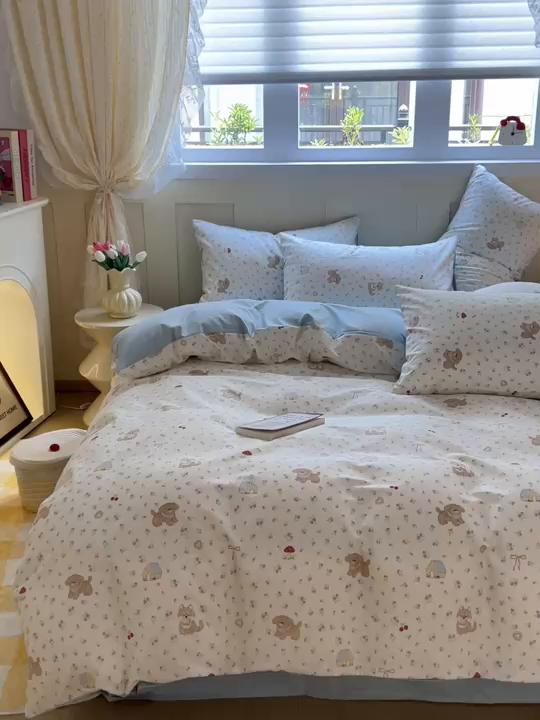 91家纺网 家纺一手货源 找家纺 麦伦家居 2025春夏新款全棉纯棉斜纹40s13372系列-小清新卡通 蘑菇狗