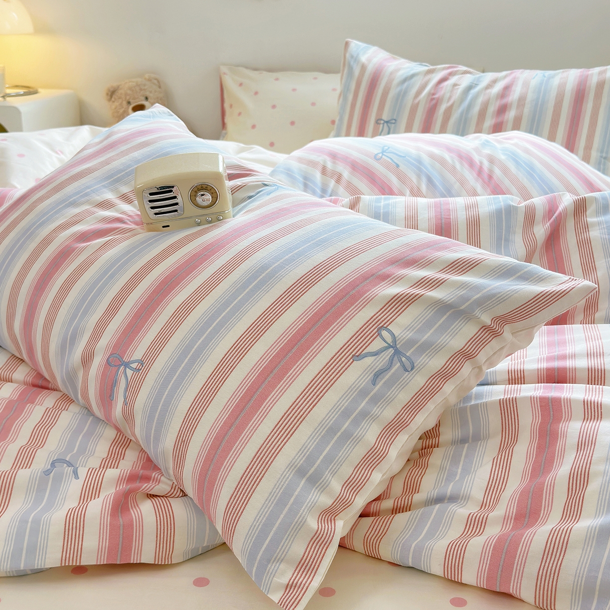 91家纺网 家纺一手货源 找家纺 麦伦家居 2025春夏新款全棉纯棉斜纹40s13372系列-简约条格系 五彩条纹