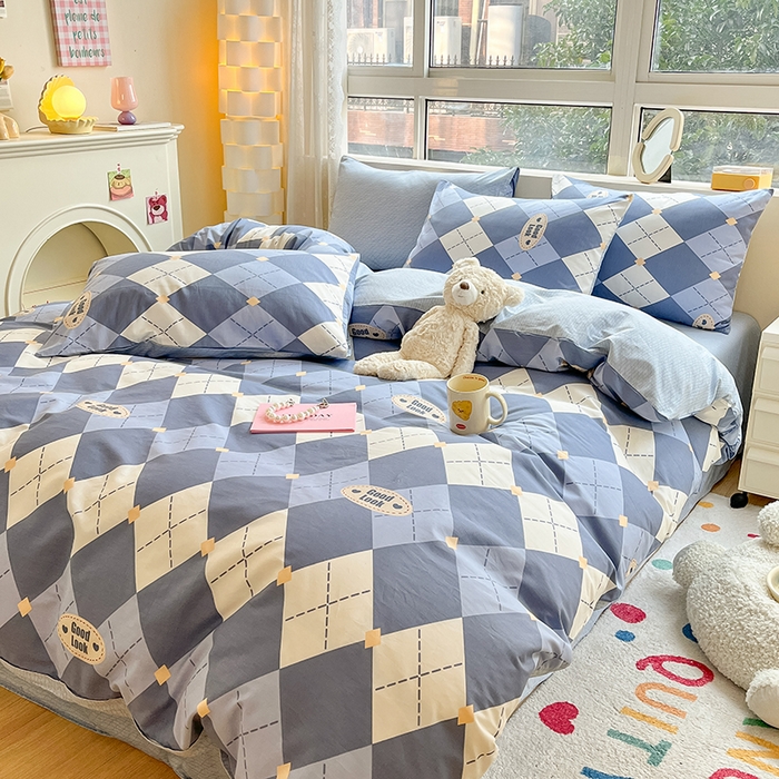 91家纺网 家纺一手货源 找家纺 麦伦家居 2025春夏新款全棉纯棉斜纹40s13372系列-简约条格系 英伦格蓝