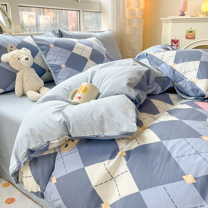 91家纺网 家纺一手货源 找家纺 麦伦家居 2025春夏新款全棉纯棉斜纹40s13372系列-简约条格系 英伦格蓝