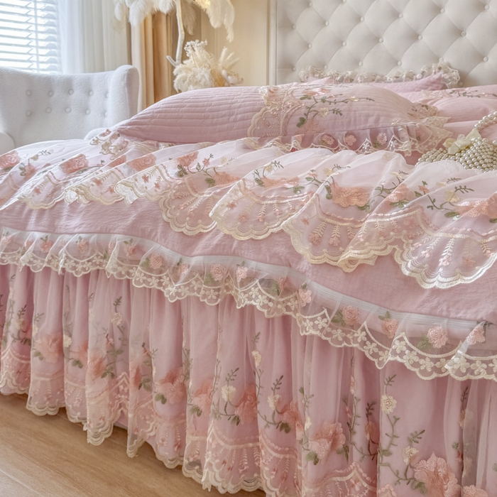 91家纺网 家纺一手货源 找家纺 恋尚 2025春夏新款香云纱床裙单床裙床裙单件-莫妮卡（控价130起） 莫妮卡-少女粉