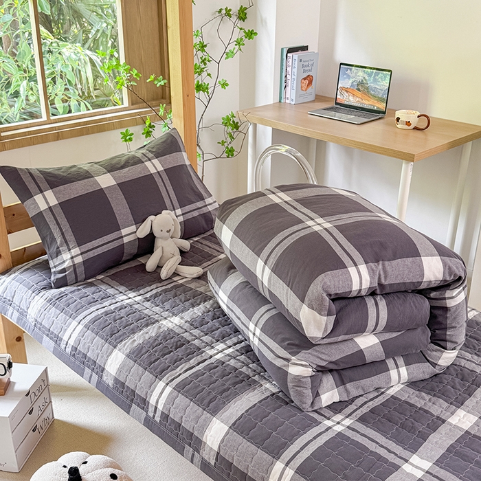 91家纺网 家纺一手货源 找家纺 拾物记 2025新款全棉纯棉色织水洗棉床盖学生宿舍三件套上下铺三件套 多伦多灰