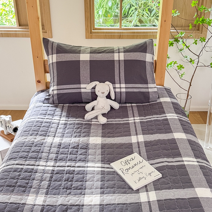 91家纺网 家纺一手货源 找家纺 拾物记 2025新款全棉纯棉色织水洗棉床盖学生宿舍三件套上下铺三件套 多伦多灰