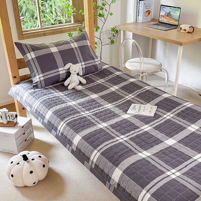 91家纺网 家纺一手货源 找家纺 拾物记 2025新款全棉纯棉色织水洗棉床盖学生宿舍三件套上下铺三件套 多伦多灰