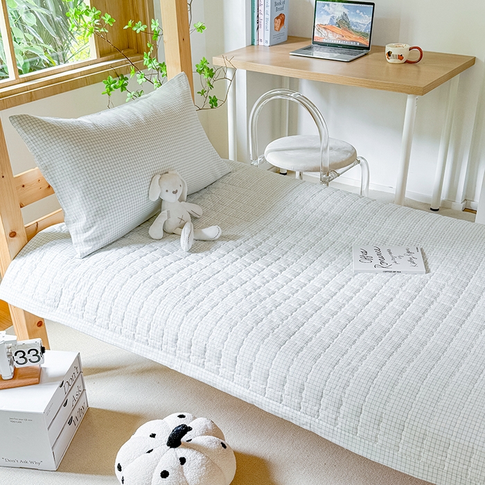 91家纺网 家纺一手货源 找家纺 拾物记 2025新款全棉纯棉色织水洗棉床盖学生宿舍三件套上下铺三件套 米乐蓝