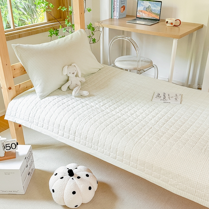 91家纺网 家纺一手货源 找家纺 拾物记 2025新款全棉纯棉色织水洗棉床盖学生宿舍三件套上下铺三件套 米乐绿