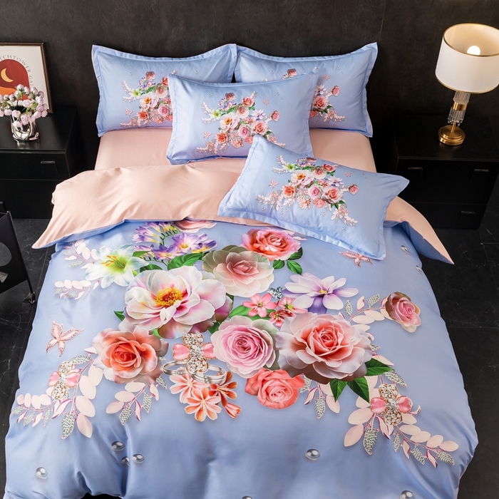 91家纺网 家纺一手货源 找家纺 大麦乐田 2025秋冬新款大版花卉四件套直播爆款 百花齐放 紫兰