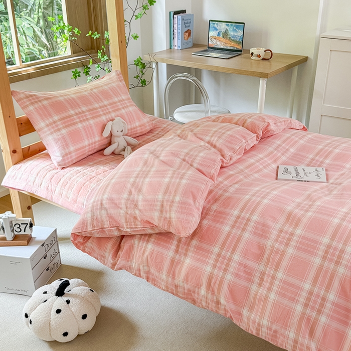 91家纺网 家纺一手货源 找家纺 拾物记 2025新款全棉纯棉色织水洗棉床盖学生宿舍三件套上下铺三件套 奶昔粉