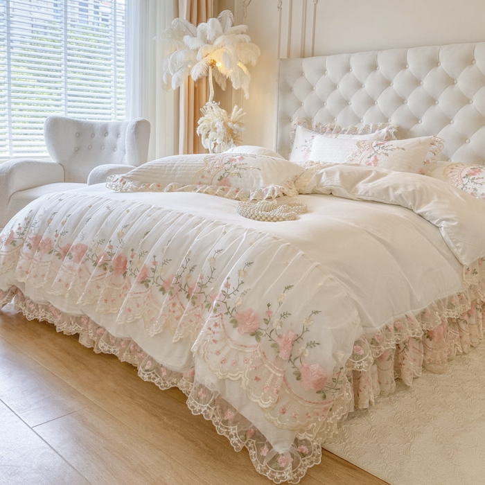 91家纺网 家纺一手货源 找家纺 恋尚 2025新款香云纱床裙四件套系列-莫妮卡 莫妮卡-白