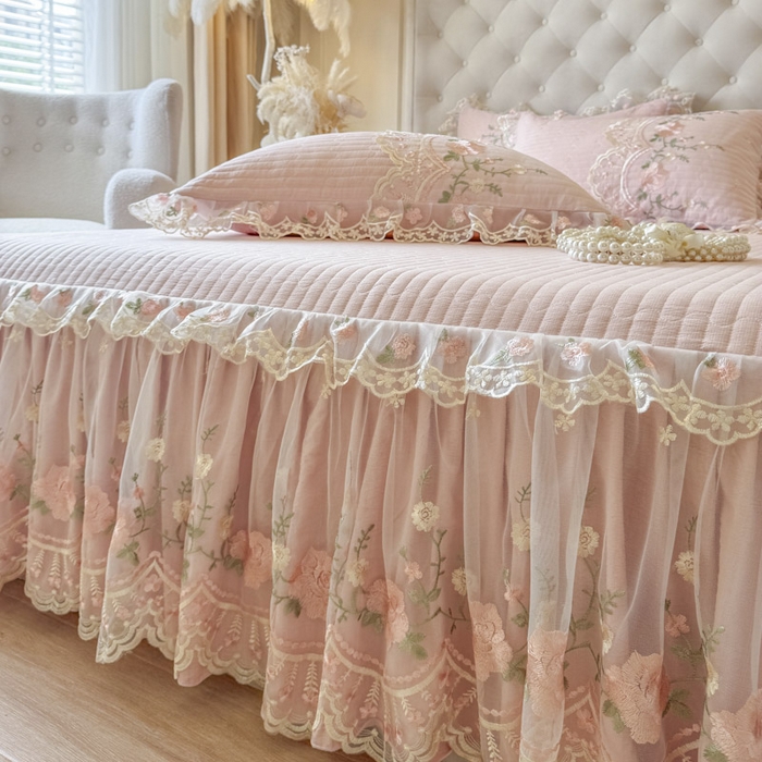 91家纺网 家纺一手货源 找家纺 恋尚 2025新款香云纱床裙四件套系列-莫妮卡 莫妮卡-清新玉