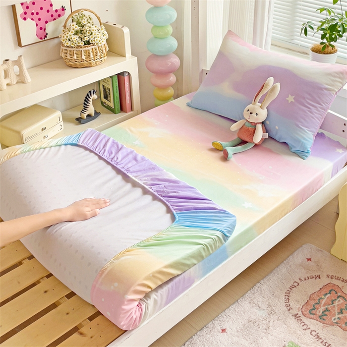 91家纺网 家纺一手货源 找家纺 名兮家居 2025新款全棉纯棉13372学生印花上下铺床笠单床笠单品床笠单件床笠 彩色天空