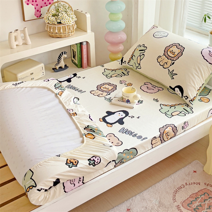 91家纺网 家纺一手货源 找家纺 名兮家居 2025新款全棉纯棉13372学生印花上下铺床笠单床笠单品床笠单件床笠 动物世界