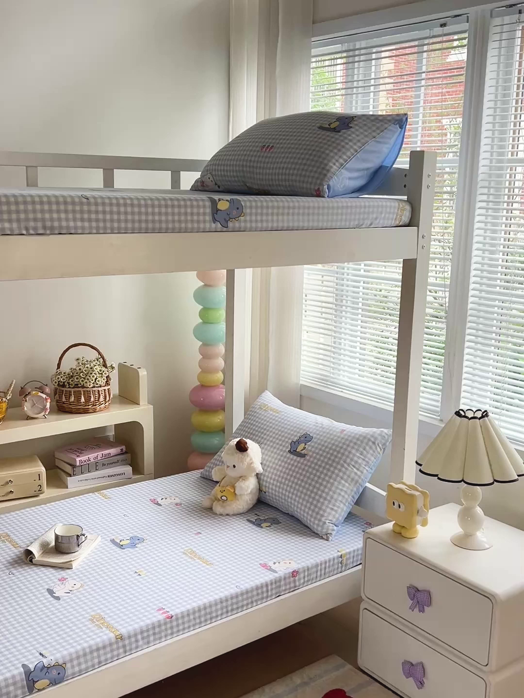 91家纺网 家纺一手货源 找家纺 名兮家居 2025新款全棉纯棉13372学生印花上下铺床笠单床笠单品床笠单件床笠 格子恐龙