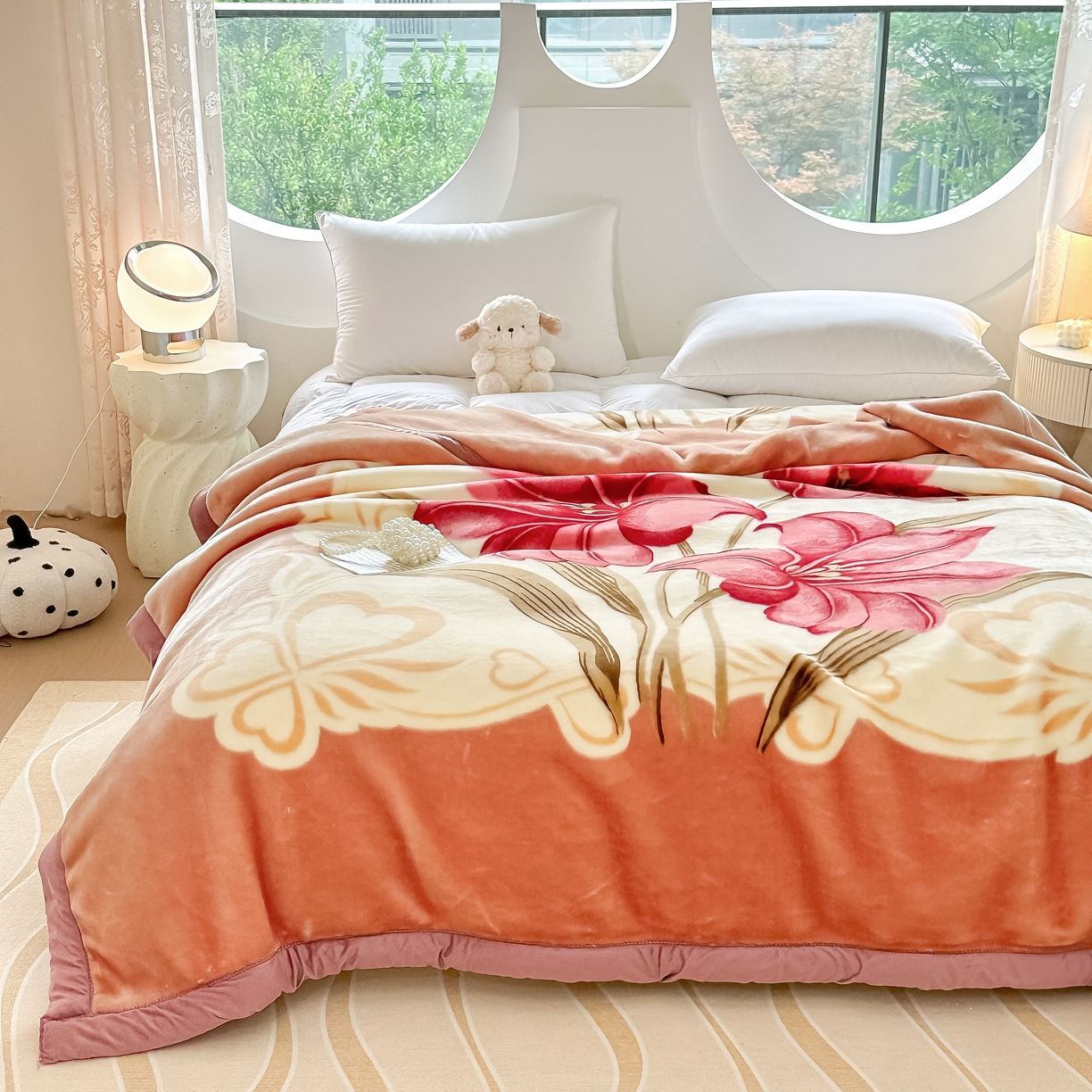 91家纺网 家纺一手货源 找家纺 法莱妮毛毯 2025新款双层加厚拉舍尔毛毯 婚庆 单双人 厂家直销可定制 爱恋百合