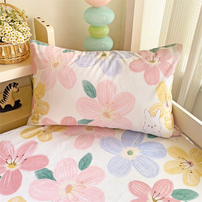 91家纺网 家纺一手货源 找家纺 名兮家居 2025新款全棉纯棉13372学生印花上下铺床笠单床笠单品床笠单件床笠 花甜粉