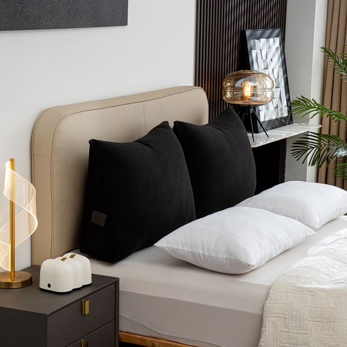 91家纺网 家纺一手货源 找家纺 沐沐家纺2026新款灯芯绒三角靠枕 黑色