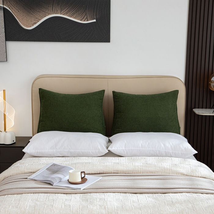 91家纺网 家纺一手货源 找家纺 沐沐家纺2026新款灯芯绒三角靠枕 墨绿