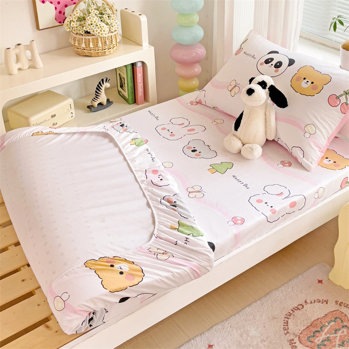 91家纺网 家纺一手货源 找家纺 名兮家居 2025新款全棉纯棉13372学生印花上下铺床笠单床笠单品床笠单件床笠 欢乐多多