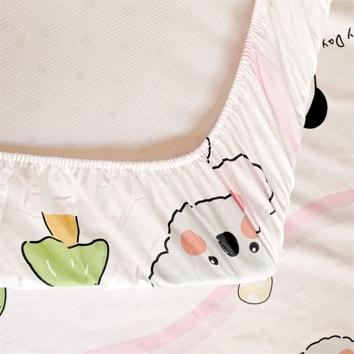 91家纺网 家纺一手货源 找家纺 名兮家居 2025新款全棉纯棉13372学生印花上下铺床笠单床笠单品床笠单件床笠 欢乐多多