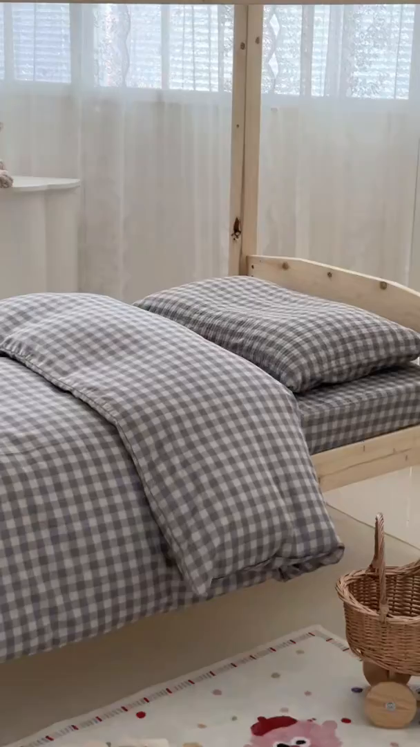 91家纺网 家纺一手货源 找家纺 佰织鑫家居 2025新款独家原创-学生季纯棉夹棉床笠三件套 格调