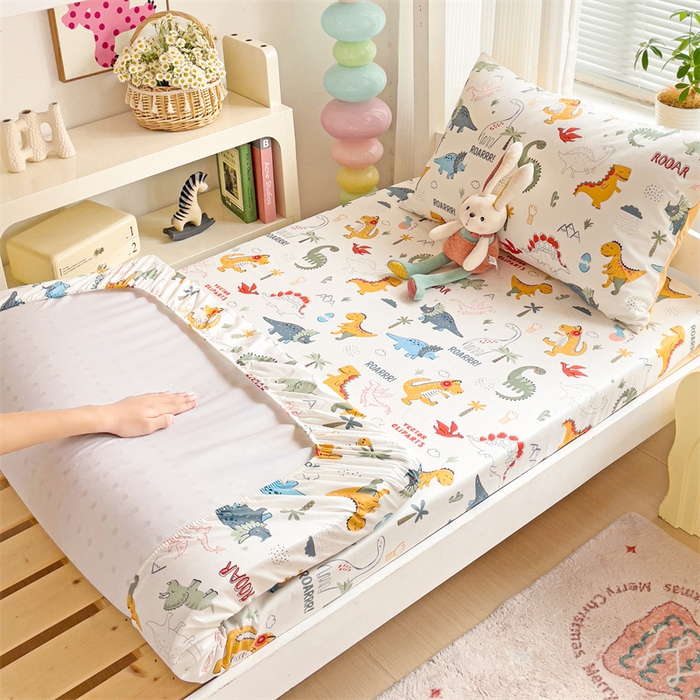 91家纺网 家纺一手货源 找家纺 名兮家居 2025新款全棉纯棉13372学生印花上下铺床笠单床笠单品床笠单件床笠 恐龙王国