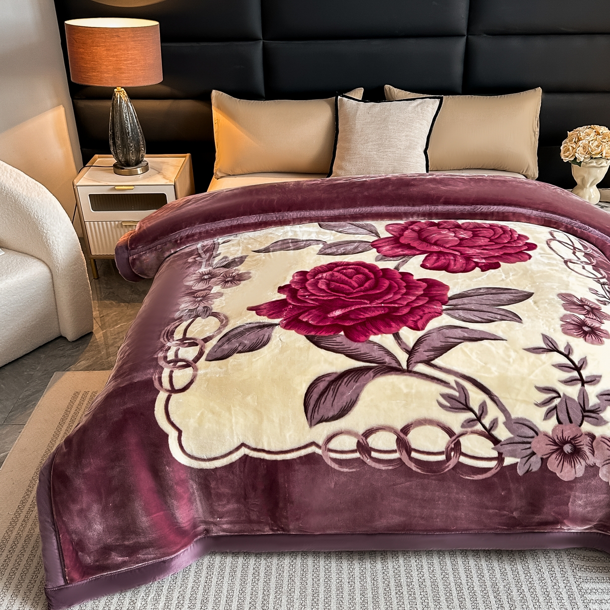 91家纺网 家纺一手货源 找家纺 法莱妮毛毯 2025新款双层加厚拉舍尔毛毯 婚庆 单双人 厂家直销可定制 富贵花开