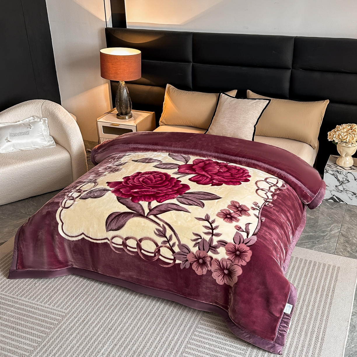 91家纺网 家纺一手货源 找家纺 法莱妮毛毯 2025新款双层加厚拉舍尔毛毯 婚庆 单双人 厂家直销可定制 富贵花开