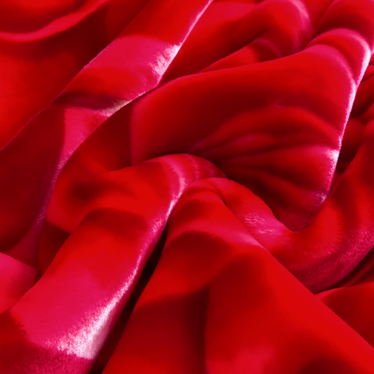 91家纺网 家纺一手货源 找家纺 法莱妮毛毯 2025新款双层加厚拉舍尔毛毯 婚庆 单双人 厂家直销可定制 玫瑰情深