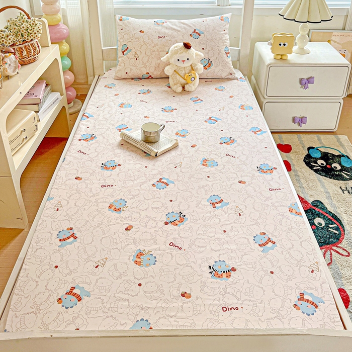 91家纺网 家纺一手货源 找家纺 名兮家居 2025新款全棉纯棉13372学生印花上下铺床笠单床笠单品床笠单件床笠 萌龙崽崽