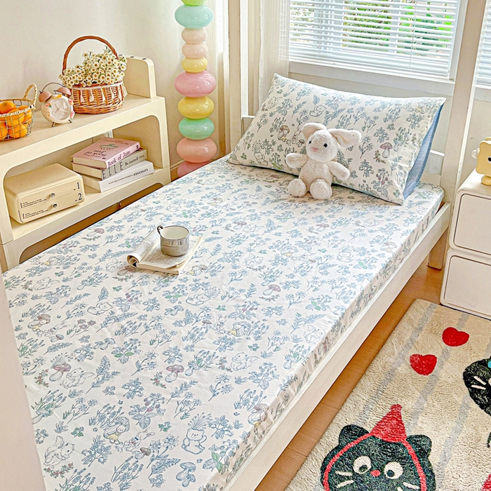 91家纺网 家纺一手货源 找家纺 名兮家居 2025新款全棉纯棉13372学生印花上下铺床笠单床笠单品床笠单件床笠 秘境森林