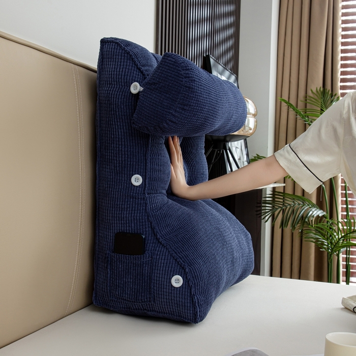 91家纺网 家纺一手货源 找家纺 沐沐家纺2026新款新玉米绒立体靠背 深蓝