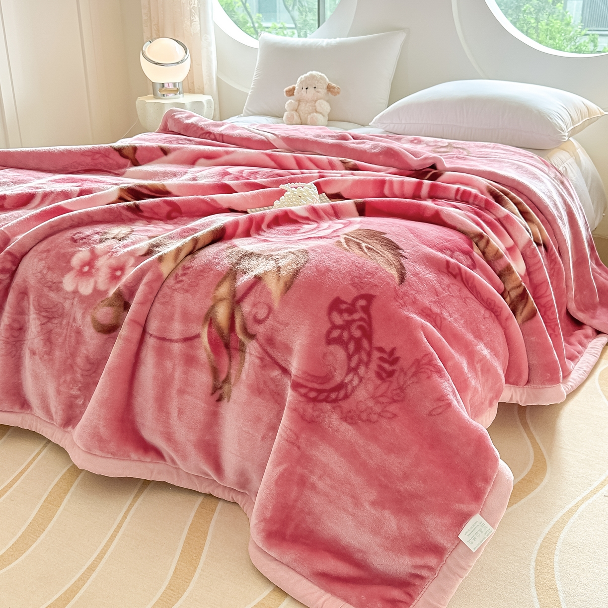 91家纺网 家纺一手货源 找家纺 法莱妮毛毯 2025新款双层加厚拉舍尔毛毯 婚庆 单双人 厂家直销可定制 虞美人