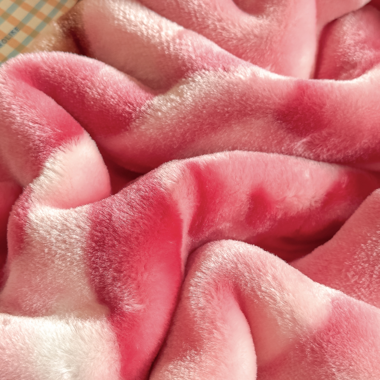 91家纺网 家纺一手货源 找家纺 法莱妮毛毯 2025新款双层加厚拉舍尔毛毯 婚庆 单双人 厂家直销可定制 虞美人