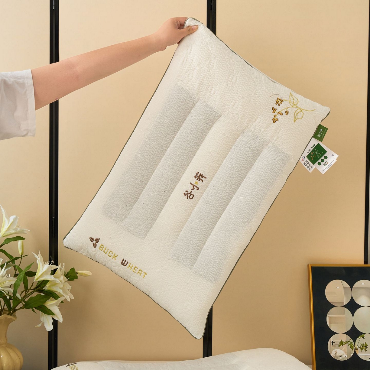 91家纺网 家纺一手货源 找家纺 晚儿 2025新款谷小荞牵引枕头枕芯 谷小荞牵引枕 48*74cm一只