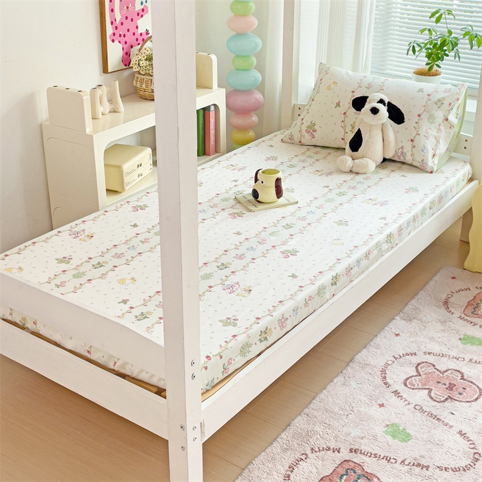 91家纺网 家纺一手货源 找家纺 名兮家居 2025新款全棉纯棉13372学生印花上下铺床笠单床笠单品床笠单件床笠 甜蜜兔兔