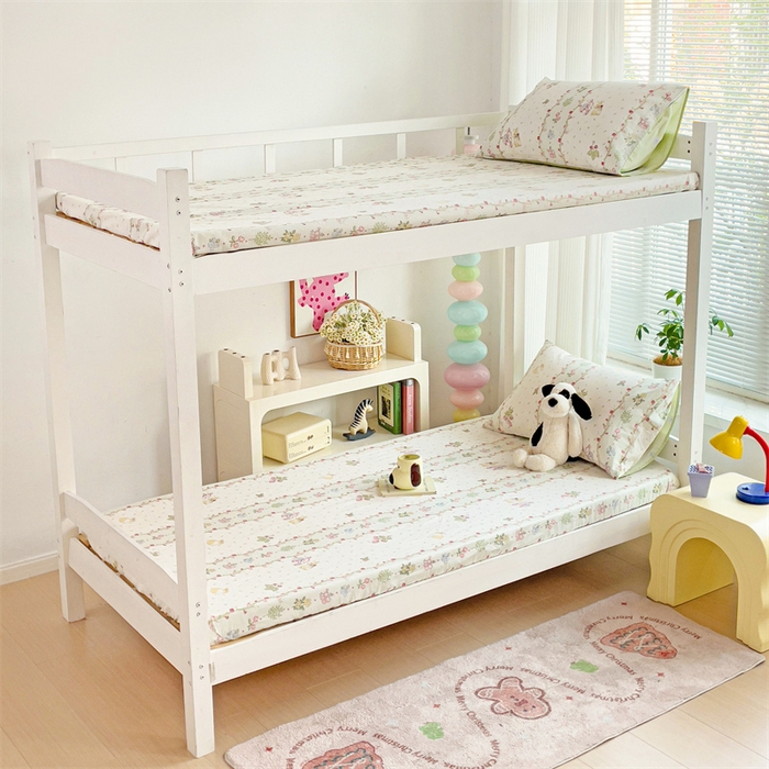 91家纺网 家纺一手货源 找家纺 名兮家居 2025新款全棉纯棉13372学生印花上下铺床笠单床笠单品床笠单件床笠 甜蜜兔兔