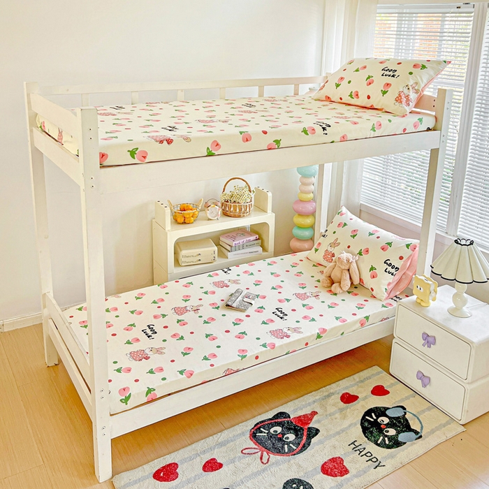 91家纺网 家纺一手货源 找家纺 名兮家居 2025新款全棉纯棉13372学生印花上下铺床笠单床笠单品床笠单件床笠 兔仙子