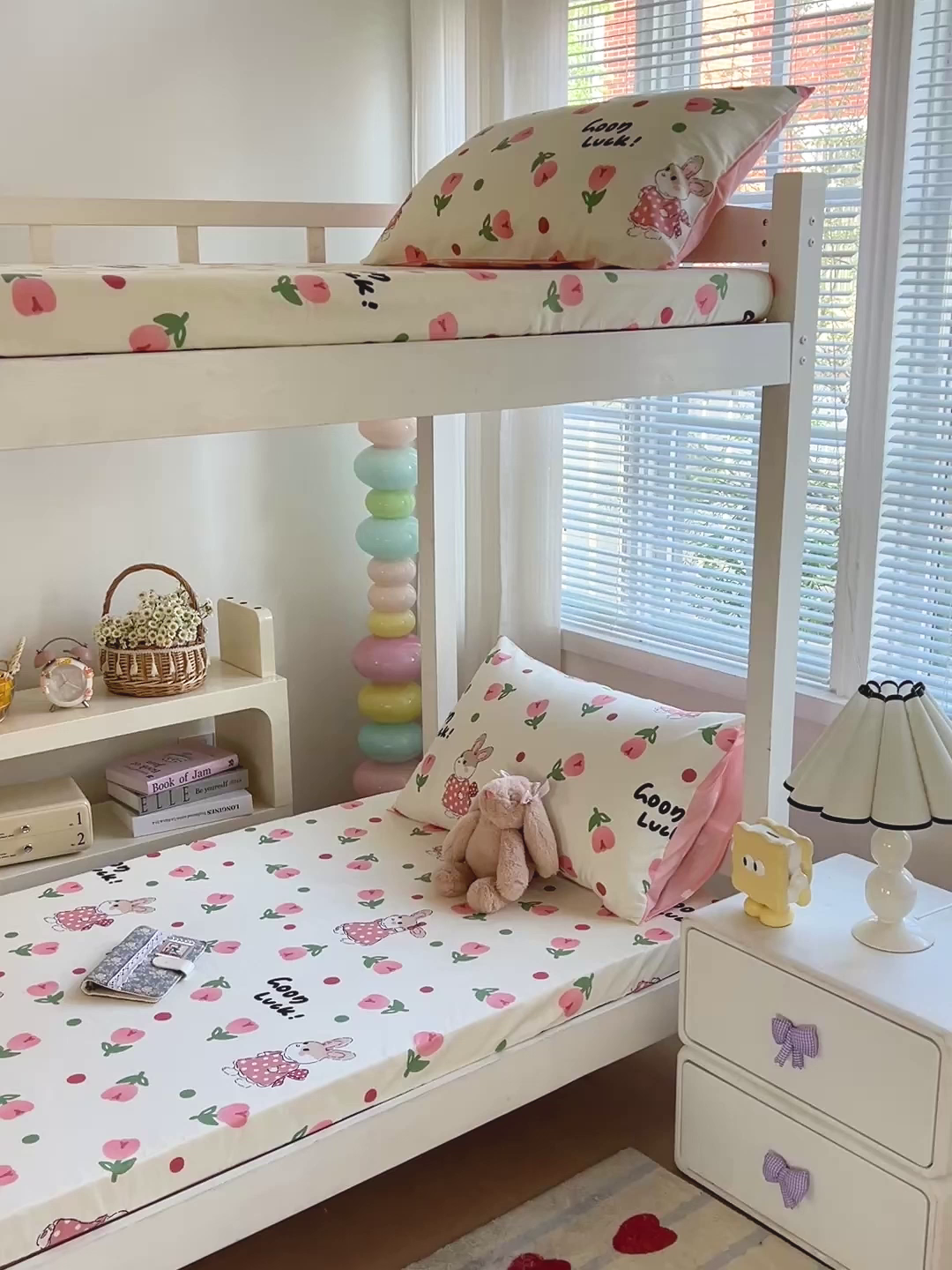 91家纺网 家纺一手货源 找家纺 名兮家居 2025新款全棉纯棉13372学生印花上下铺床笠单床笠单品床笠单件床笠 兔仙子