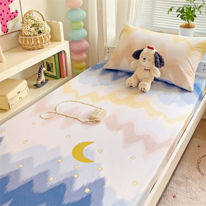 91家纺网 家纺一手货源 找家纺 名兮家居 2025新款全棉纯棉13372学生印花上下铺床笠单床笠单品床笠单件床笠 星辰入梦