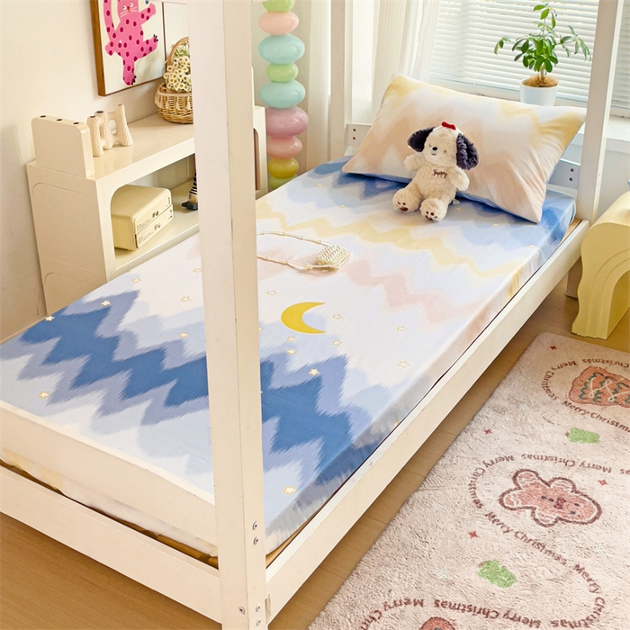 91家纺网 家纺一手货源 找家纺 名兮家居 2025新款全棉纯棉13372学生印花上下铺床笠单床笠单品床笠单件床笠 星辰入梦