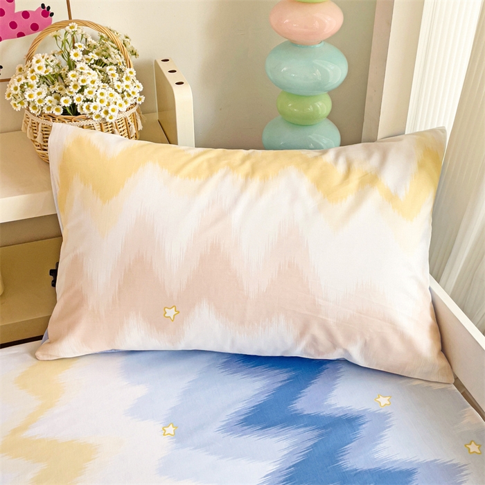 91家纺网 家纺一手货源 找家纺 名兮家居 2025新款全棉纯棉13372学生印花上下铺床笠单床笠单品床笠单件床笠 星辰入梦