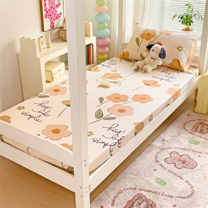 91家纺网 家纺一手货源 找家纺 名兮家居 2025新款全棉纯棉13372学生印花上下铺床笠单床笠单品床笠单件床笠 幸运花