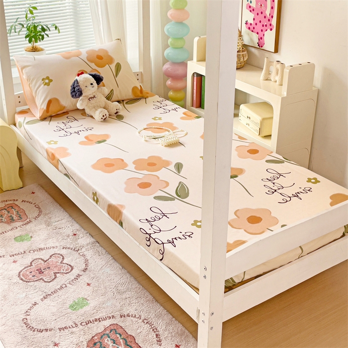 91家纺网 家纺一手货源 找家纺 名兮家居 2025新款全棉纯棉13372学生印花上下铺床笠单床笠单品床笠单件床笠 幸运花