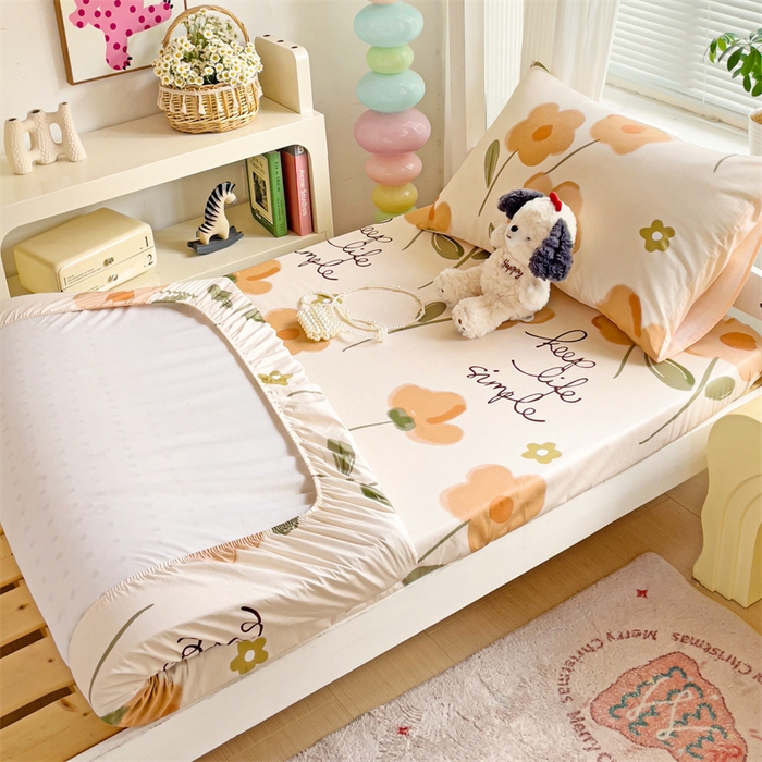 91家纺网 家纺一手货源 找家纺 名兮家居 2025新款全棉纯棉13372学生印花上下铺床笠单床笠单品床笠单件床笠 幸运花