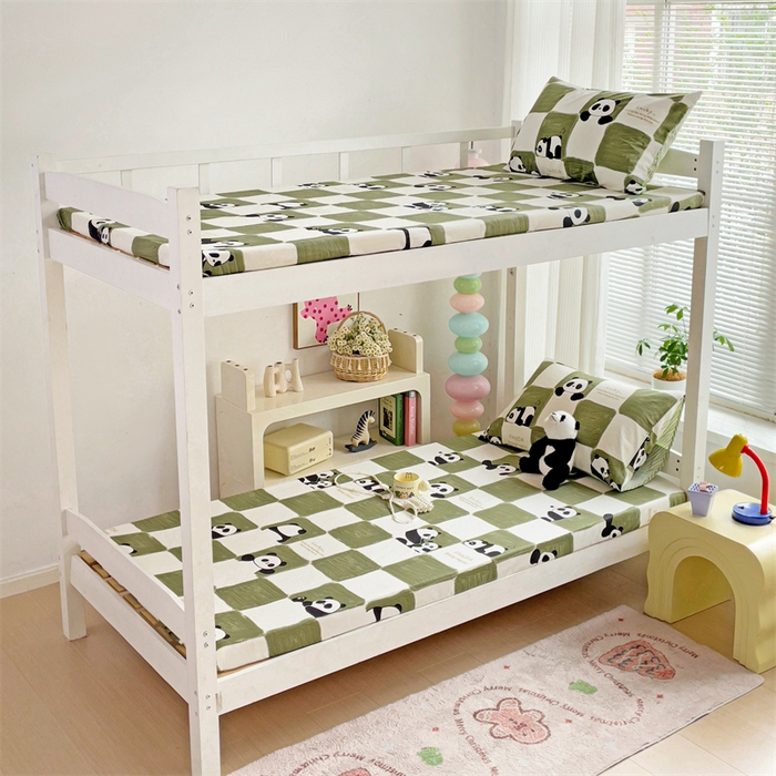 91家纺网 家纺一手货源 找家纺 名兮家居 2025新款全棉纯棉13372学生印花上下铺床笠单床笠单品床笠单件床笠 熊猫胖达